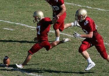 中国竞彩网首页|中超半程数据解析，国安进攻效率独占鳌头，本土球员谱写崛起新篇章