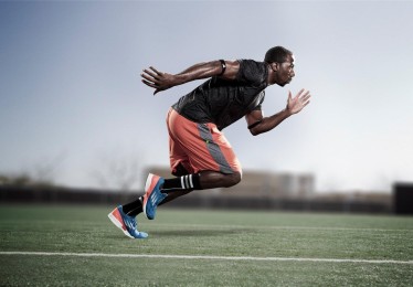 中国竞彩网_泰山队双雷组合显王者风范，王大雷情绪化安抚激活全队胜利钥匙