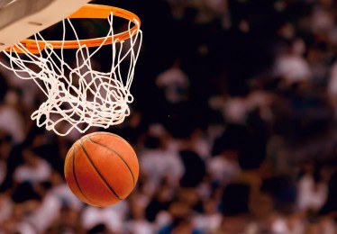 【中国竞彩网首页】骑士主场力克快船豪取两连胜 米切尔狂砍37分主导战局 莱纳德复出空砍20分