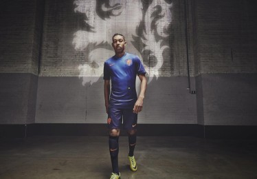 中国竞彩网首页官方：震撼！姆巴佩独中四元导逆转 皇马客场4-3险胜奥林匹亚科斯 维尼修斯两度喂饼闪耀边路